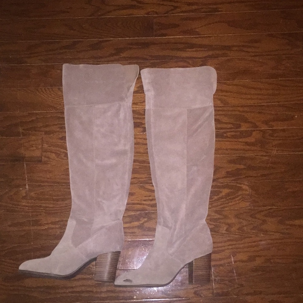 Jessica Simpson Over the knee boot